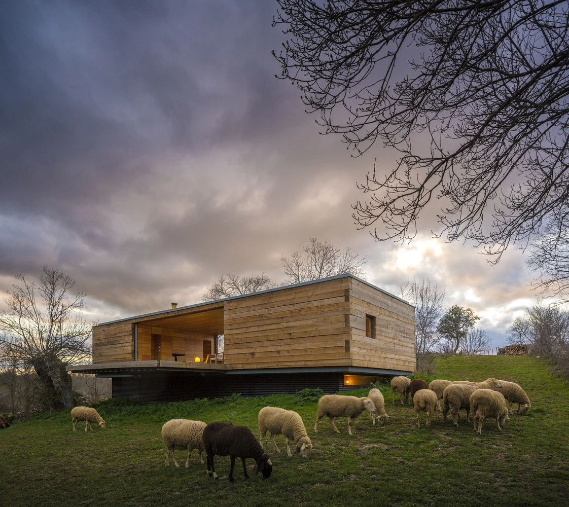 Sencillez y calma, habitando un prado