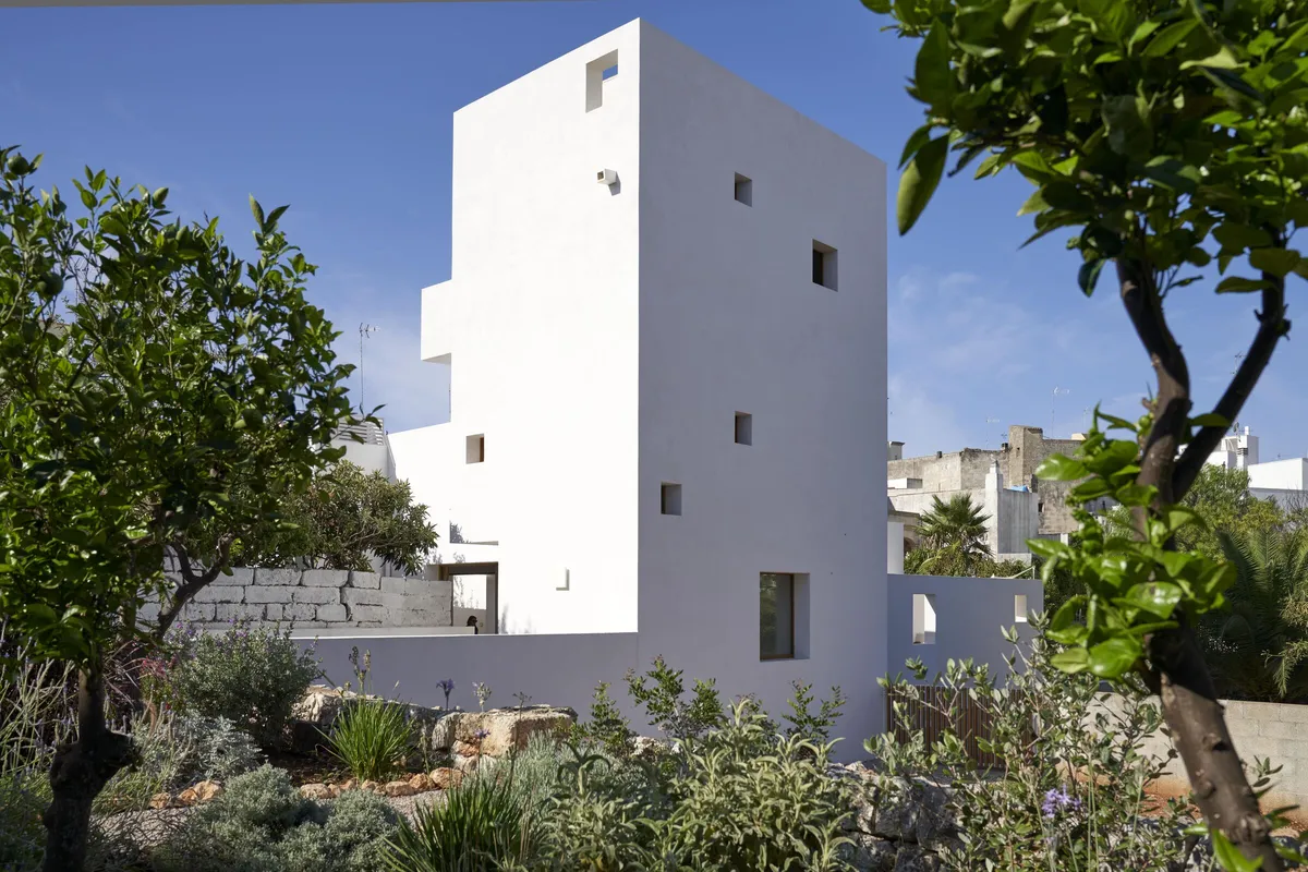 Una vuelta a la casa patio