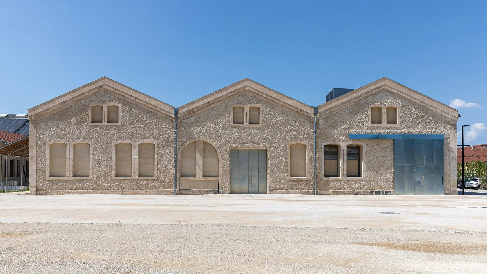 Le Magasin Électrique: Innovación y Sostenibilidad en Arquitectura