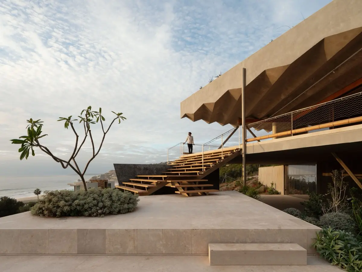 Sobriedad e inteligencia. Arquitectura frente al océano