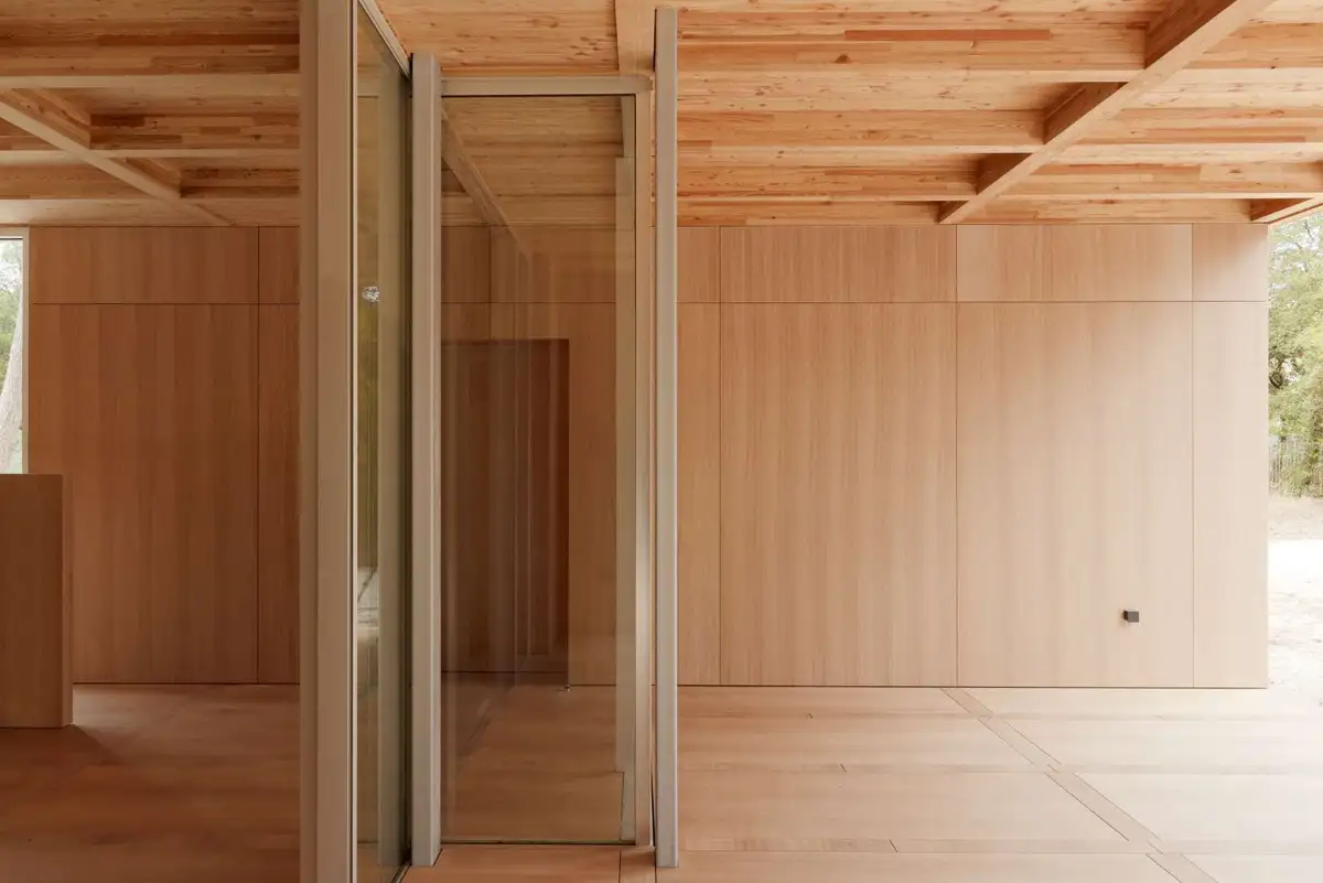 Maison en Bois: una redefinición de los límites del espacio arquitectónico