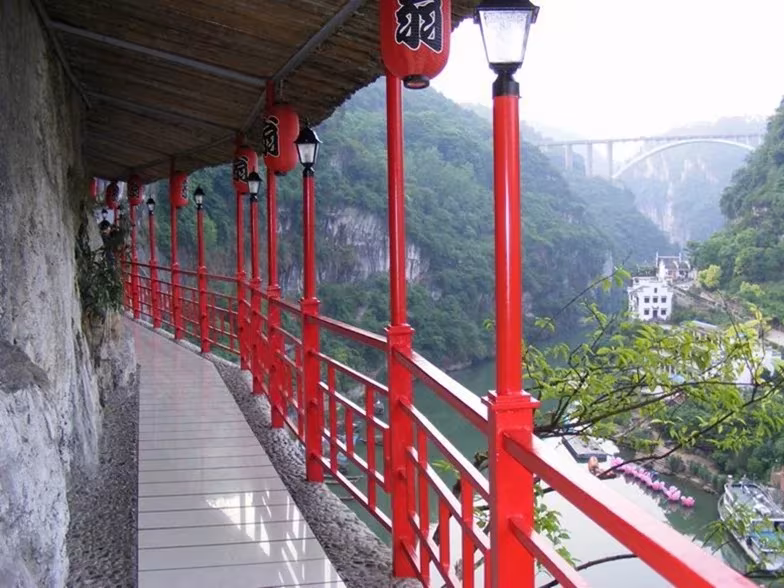 Restaurante Fangweng con vistas al río Yangtsé