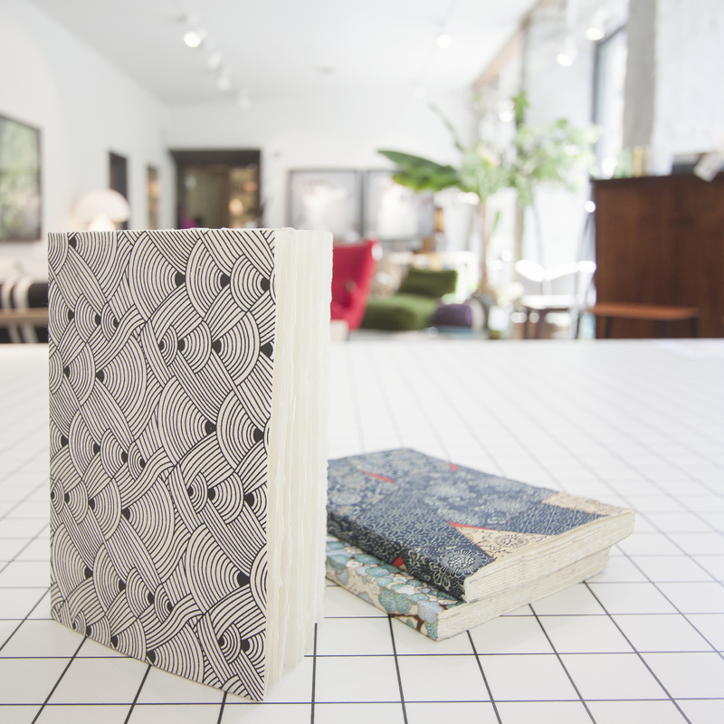 Bloc de notas de estampados japoneses disponibles en BATAVIA