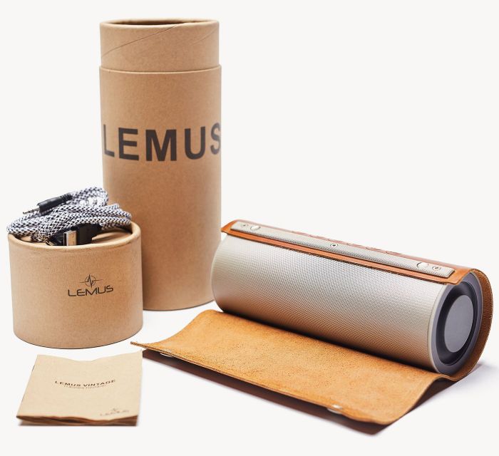 Altavoz vintage disponible en la sección de regalos de BATAVIA