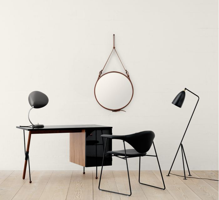 espejo de diseño para el salon Adnet