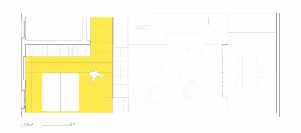 Plano de la planta superior de la Casa de Juno con la zona de juegos destacada en amarillo