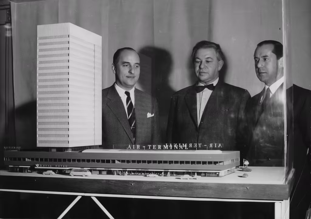 Maqueta del Royal Hotel de Copenhague de Arne Jacobsen