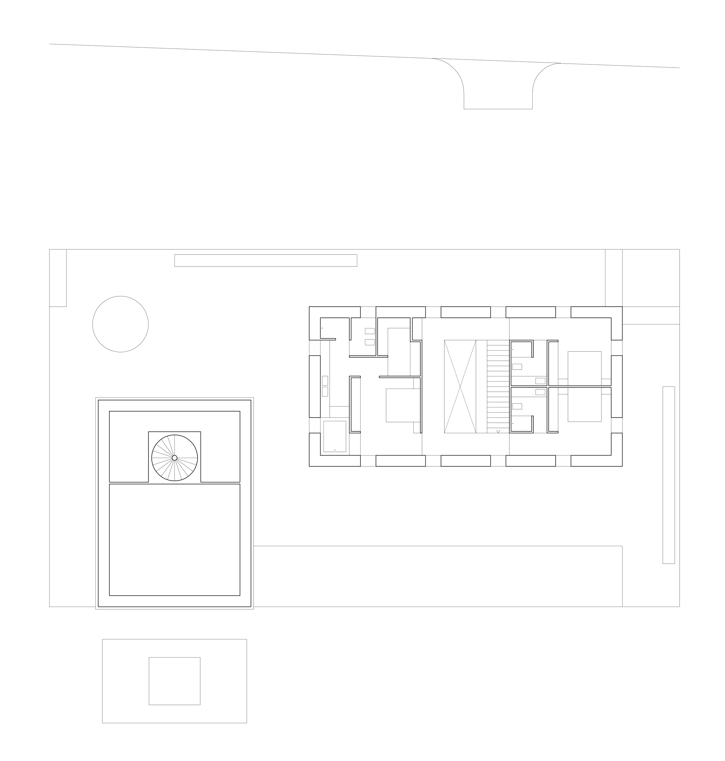 Planta primera de la AP House de GGA Architects con las estancias distribuidas en torno a patios, Urbino
