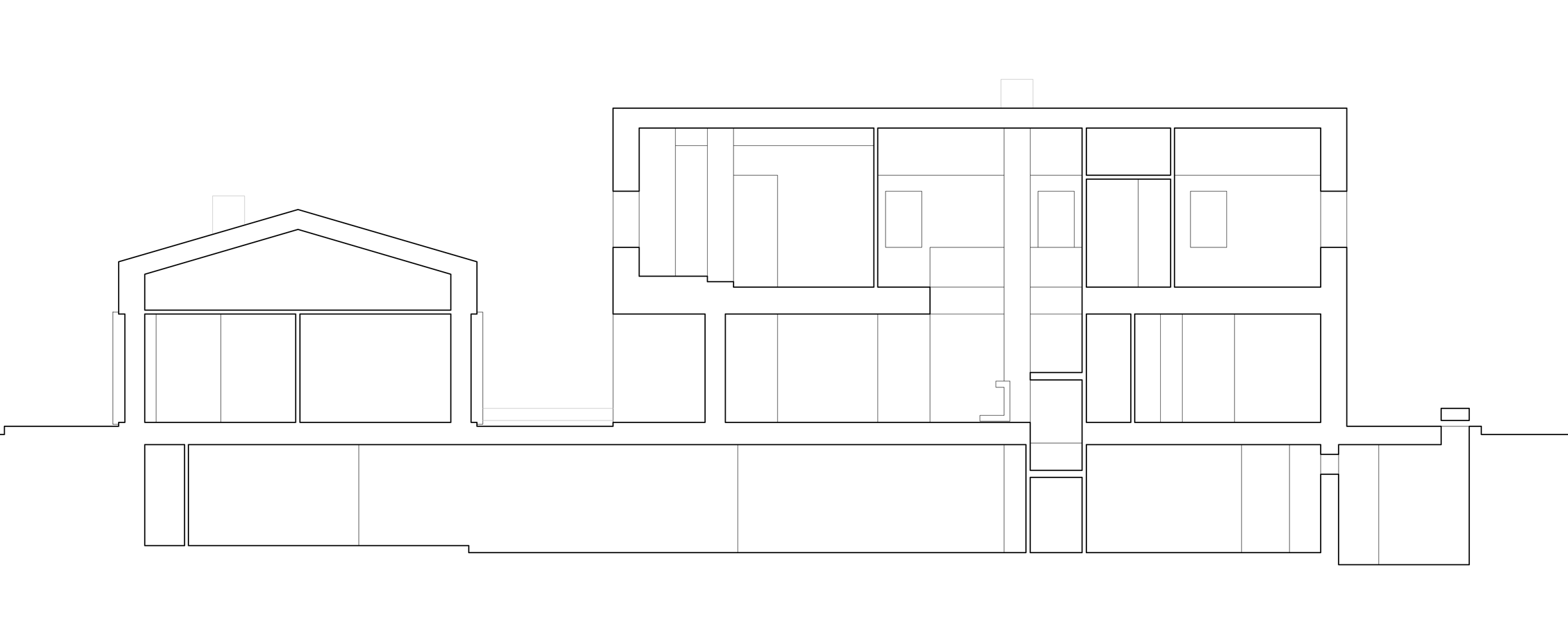 Sección longitudinal de la AP House de GGA Architects que muestra el pabellón, el volumen principal y el nivel inferior