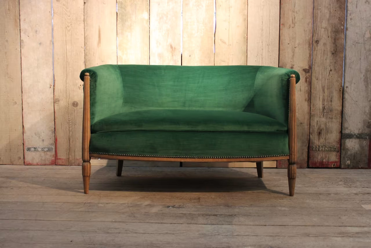 sofa art decó