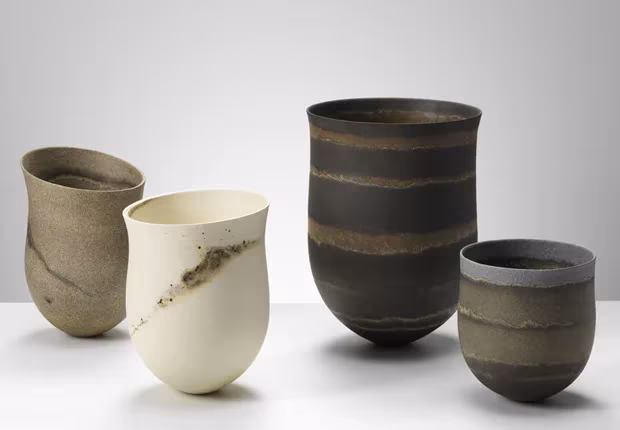 jarrones de ceramica en varios colores