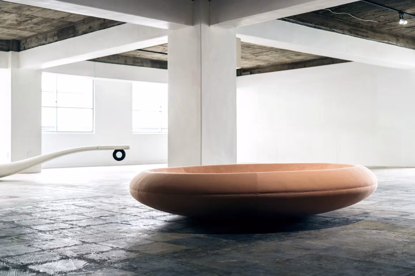 arenero circular diseñado por mikiya kobayashi
