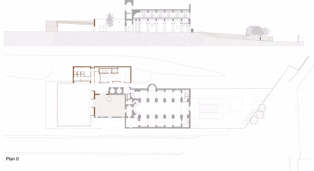 Planta baja y sección de la rehabilitación de la antigua iglesia de Sant Sadurní de Callús por Puig-Mir