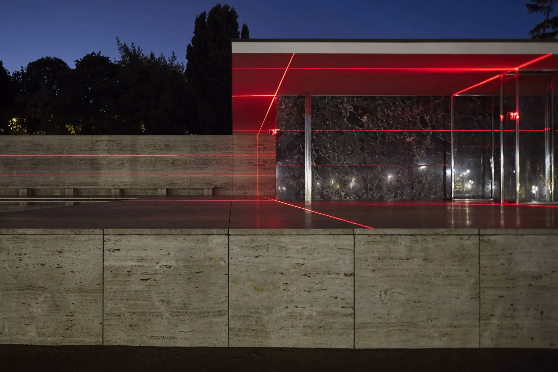 pabellon mies van der rohe inaugurado en 1929 como el pabellón alemán de la Exposición Internacional de Barcelona.