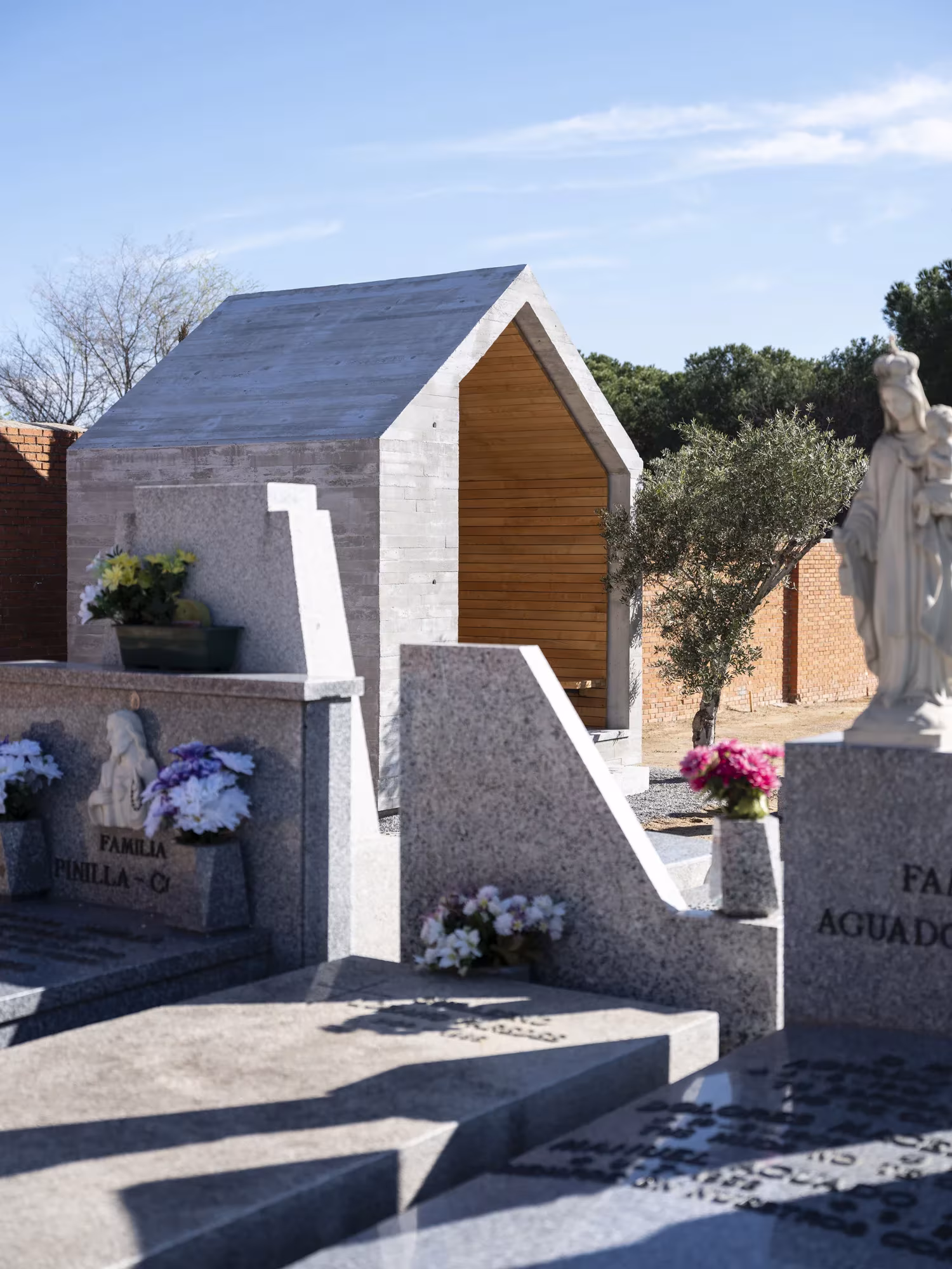 Panteon ÁBATON arquitectura Fotografía Juan Baraja Cementerio Hormigón Diseño
