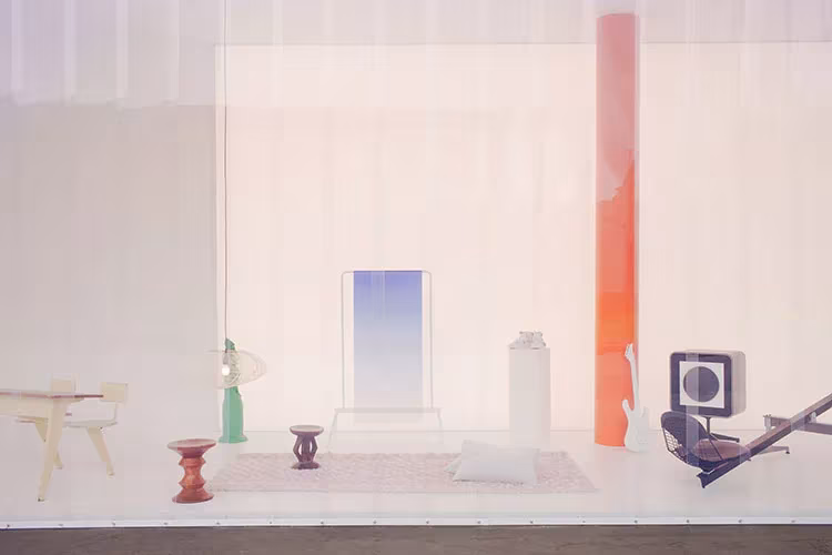 mobiliario de Charles y Ray Eames o Eero Aarnio en la instalacion twentythirtyfive