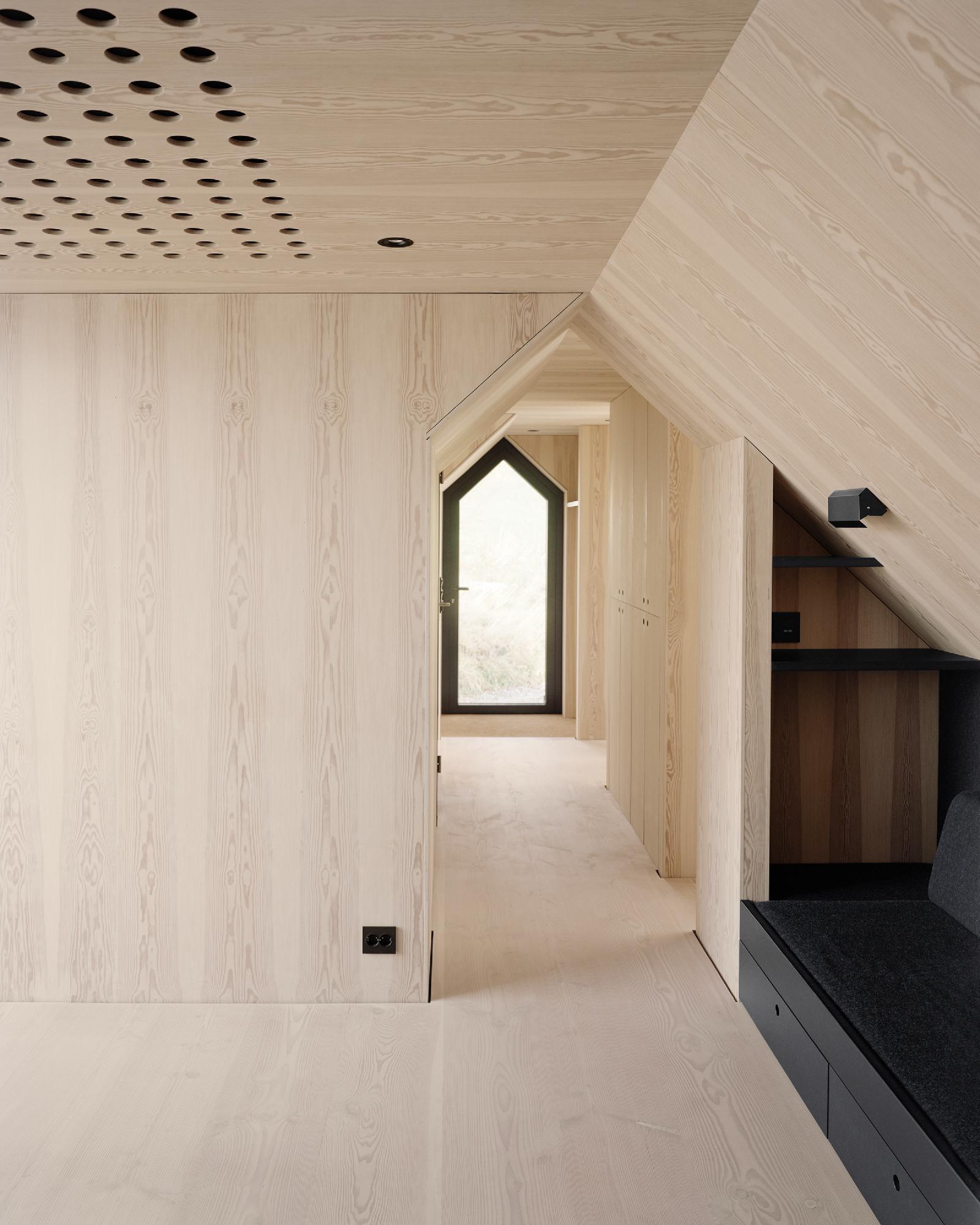 ABATON Journal – Boat House6