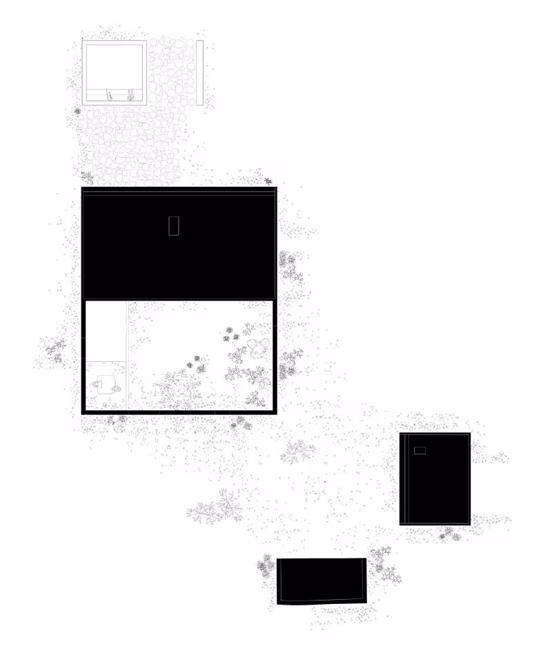 Plano de situación de los volúmenes de la casa Ca na Pau de Munarq Architects dentro de la parcela