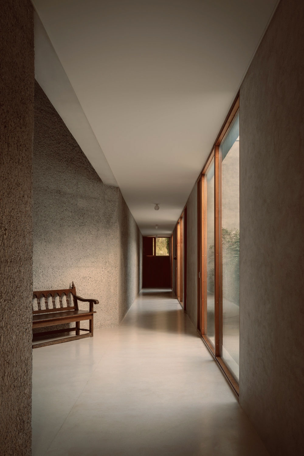 68405efe6a81b45af5255e5b_thisispaper-house-between-two-rivers-taller-3000-casa-mexicana-01